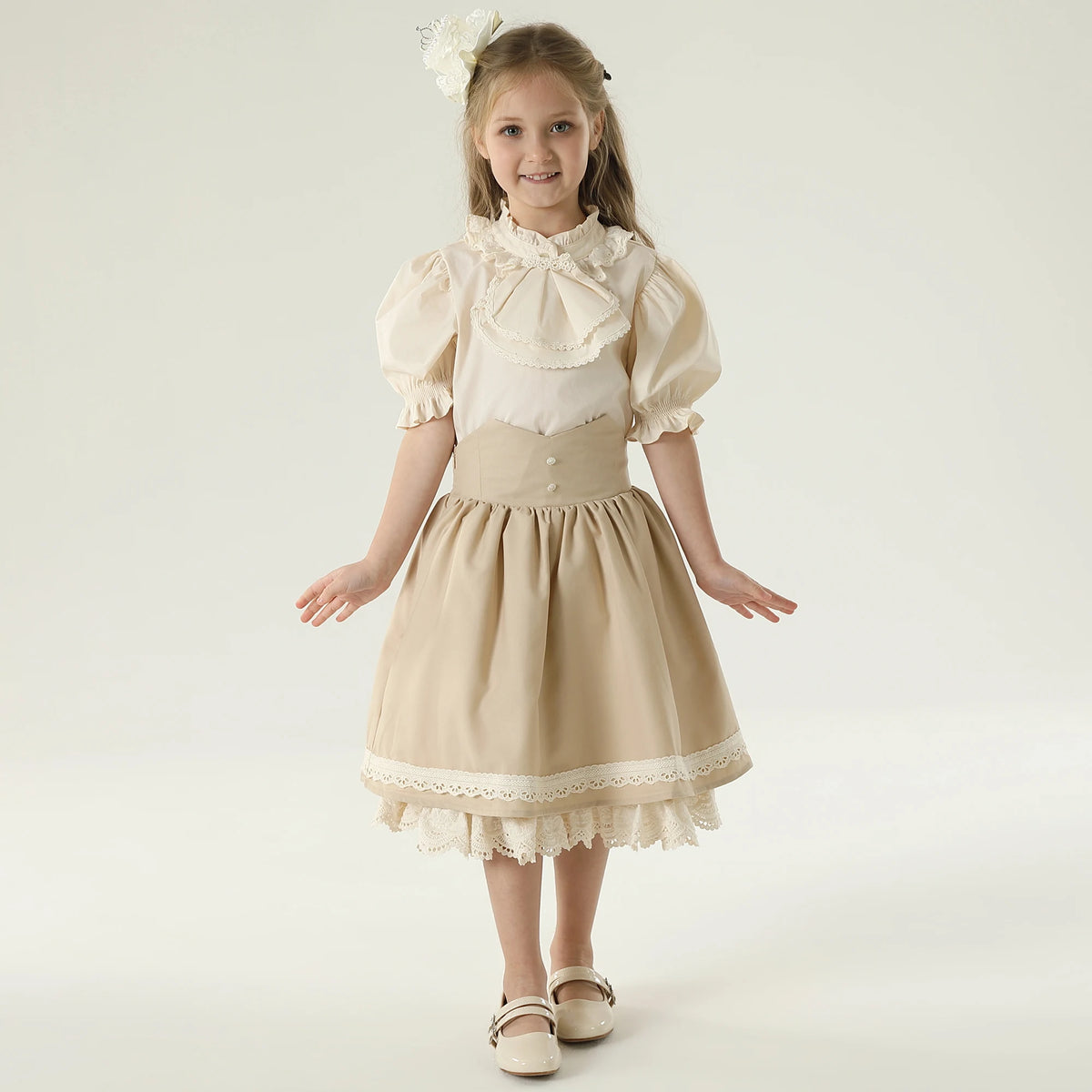 تنورة مطرزه للبنات