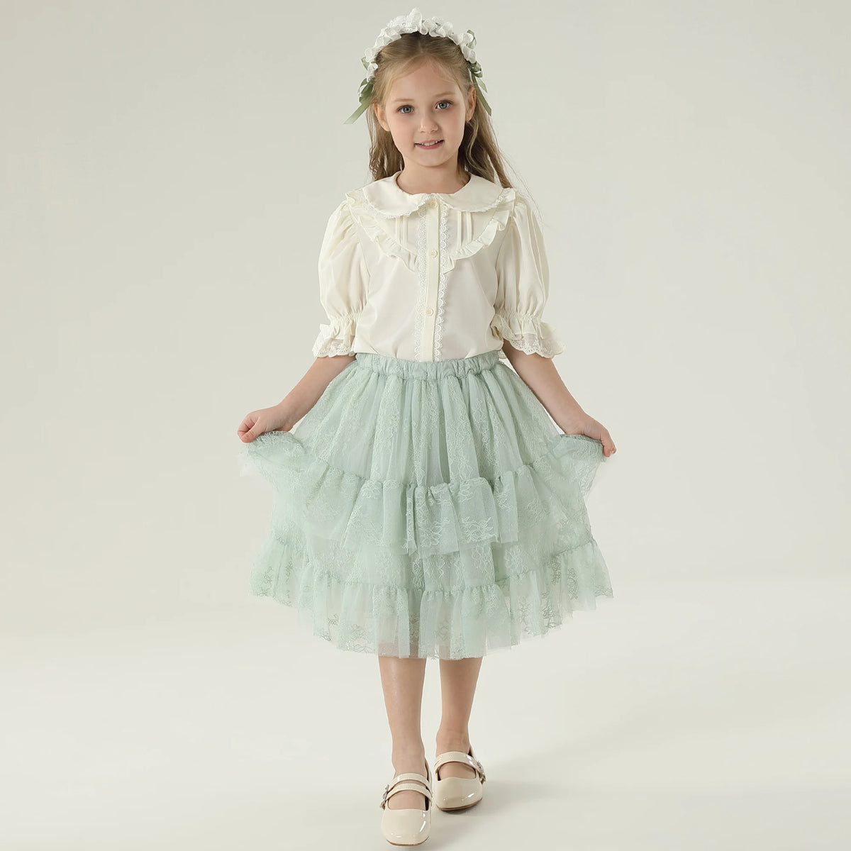 تنورة مزينة بنمط الزهور للبنات