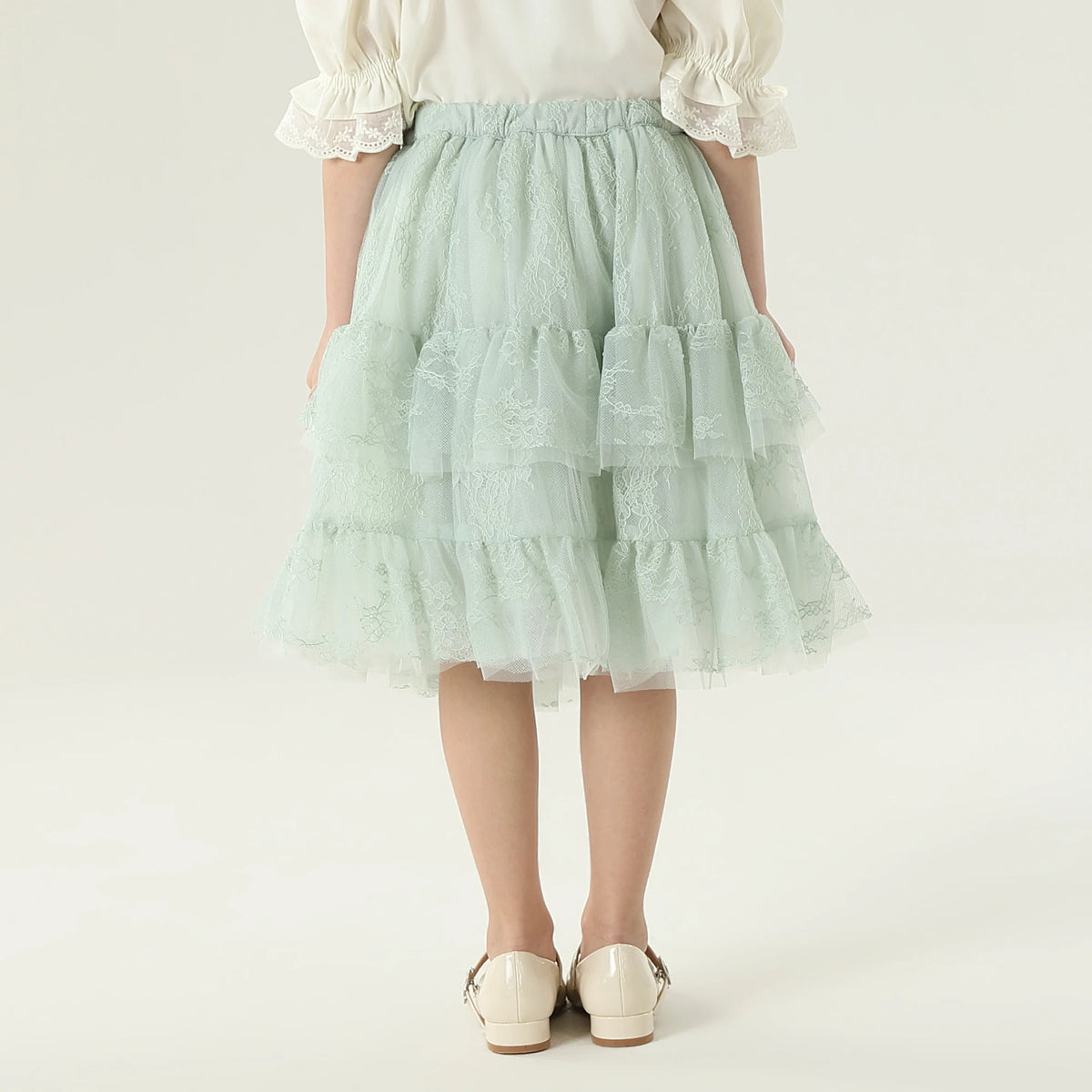 تنورة مزينة بنمط الزهور للبنات