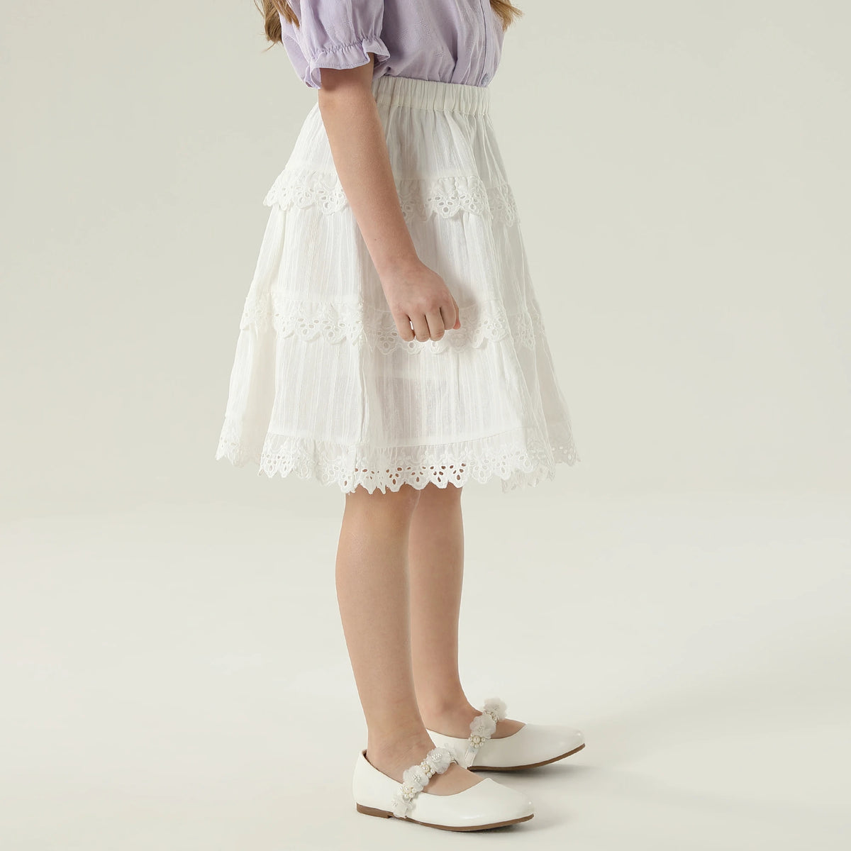 تنورة دانتيل للبنات