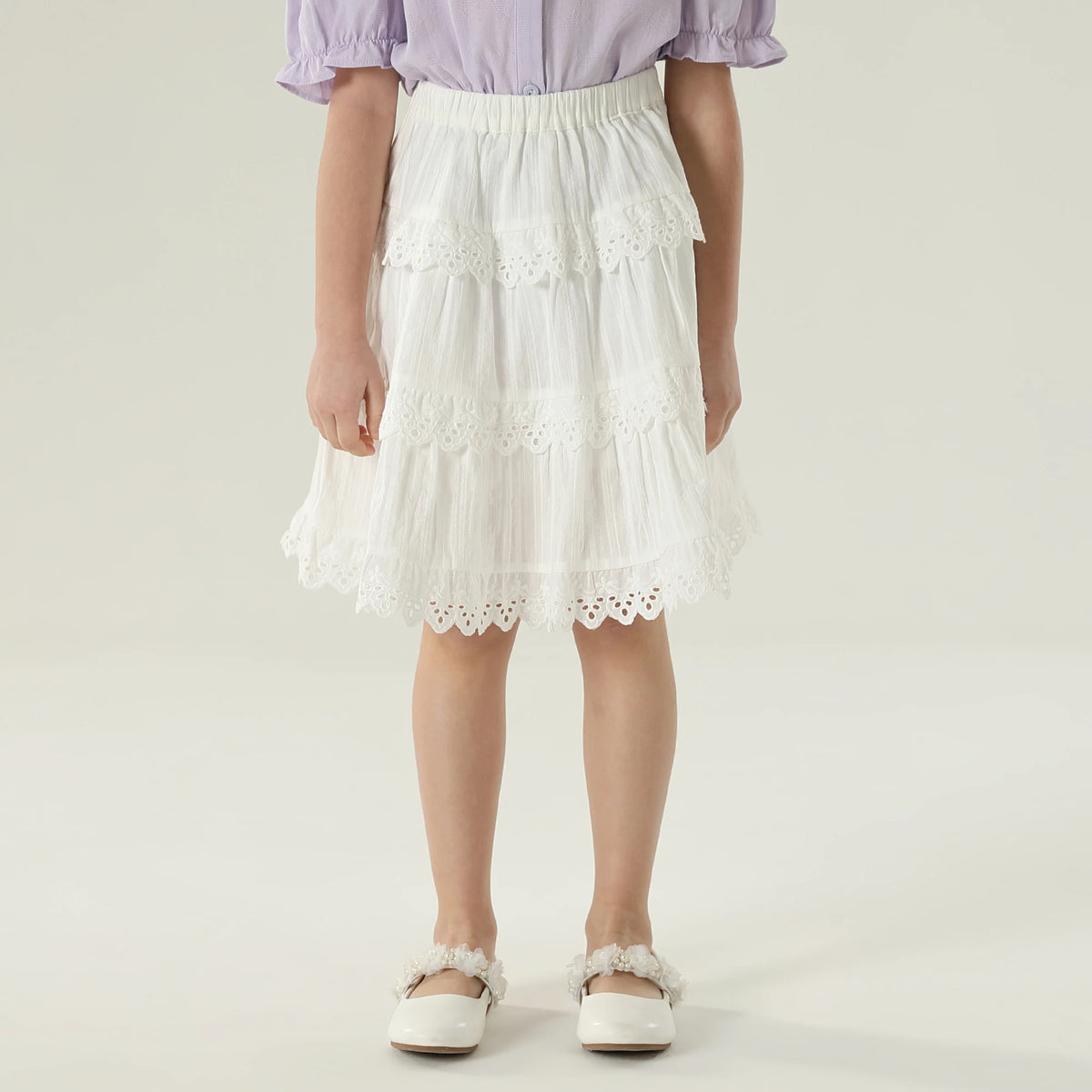 تنورة دانتيل للبنات