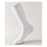 39-44 White Socks for Men Image