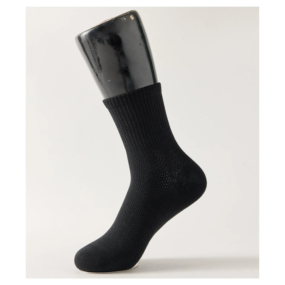 39-44 Black Socks for Men Image