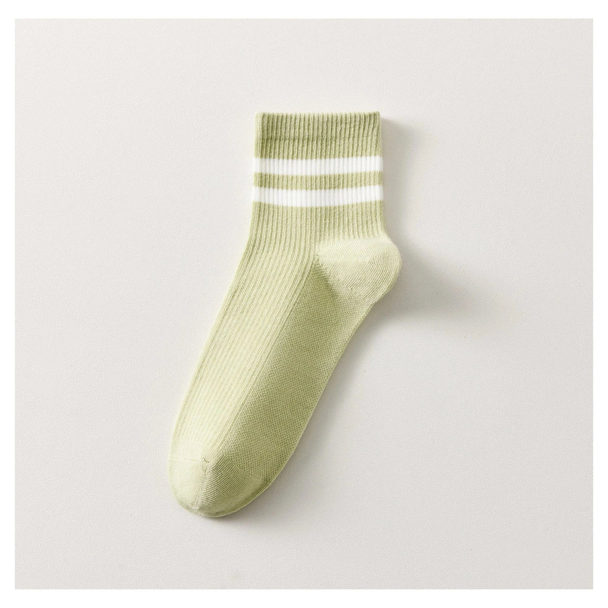 35-40 Bean Green Socks for Women Image