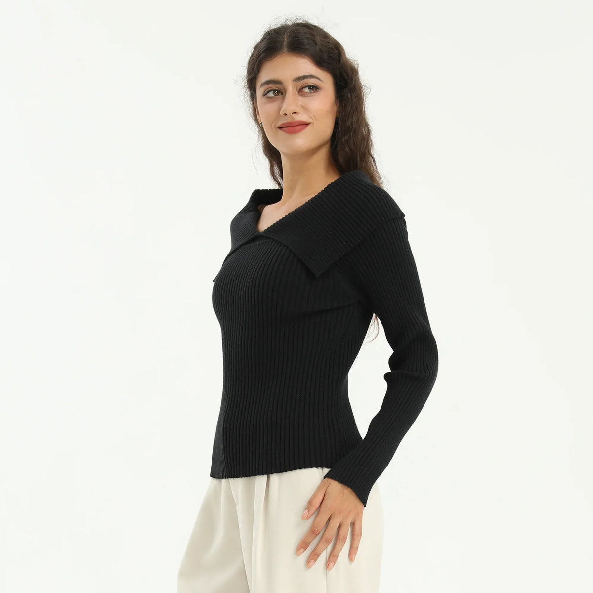Elegant Plain Sweater for Women Image