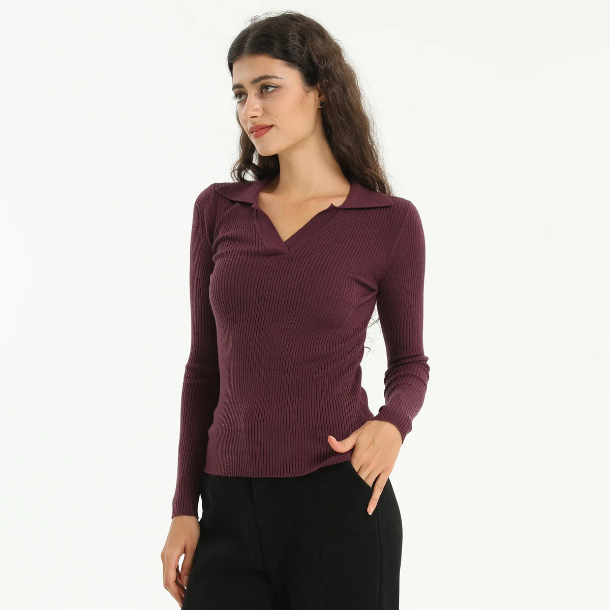 Elegant Plain Sweater for Women Image