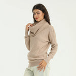 Elegant Solid Sweater for Women Image