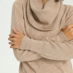 Elegant Solid Sweater for Women Image