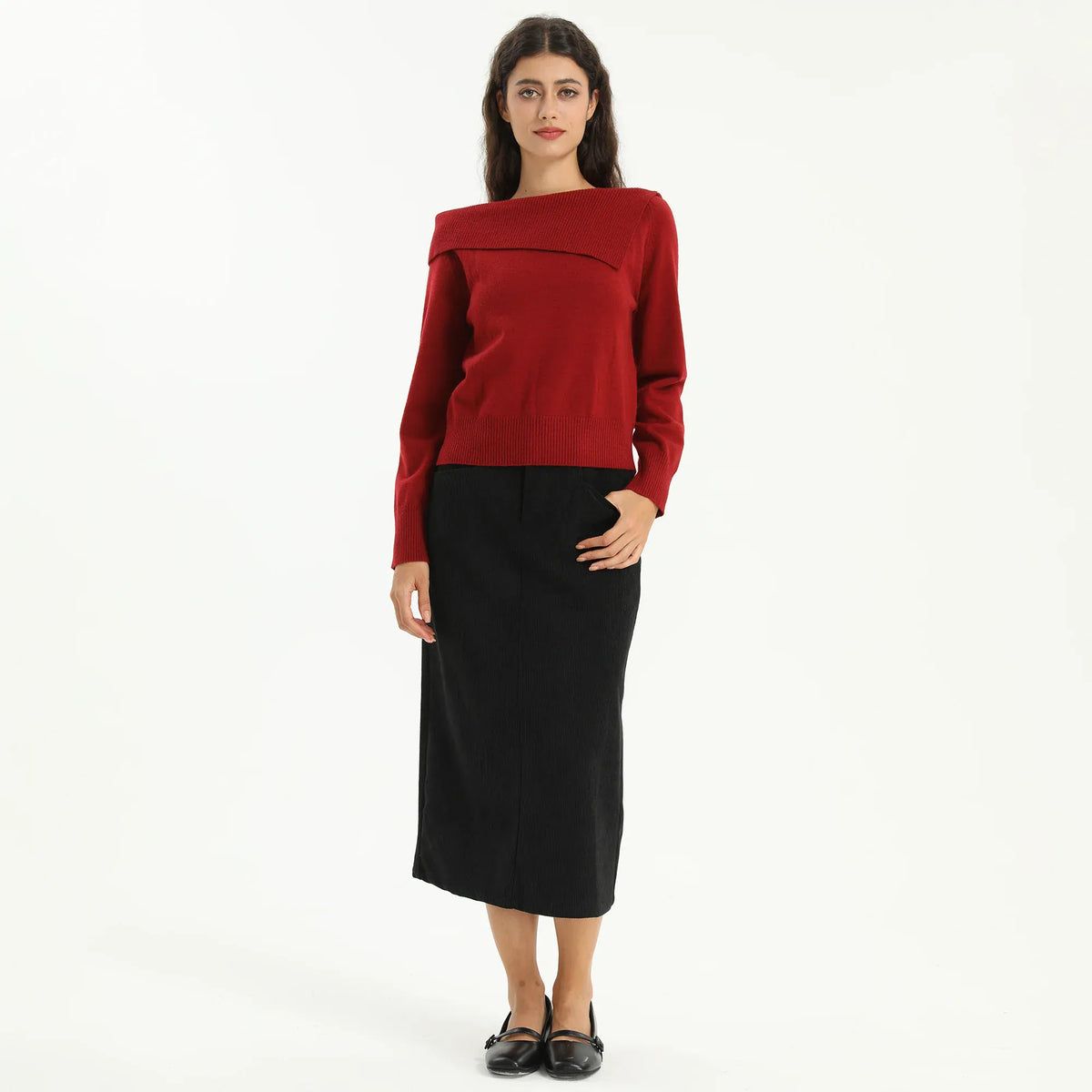 Elegant Plain Sweater for Women Image