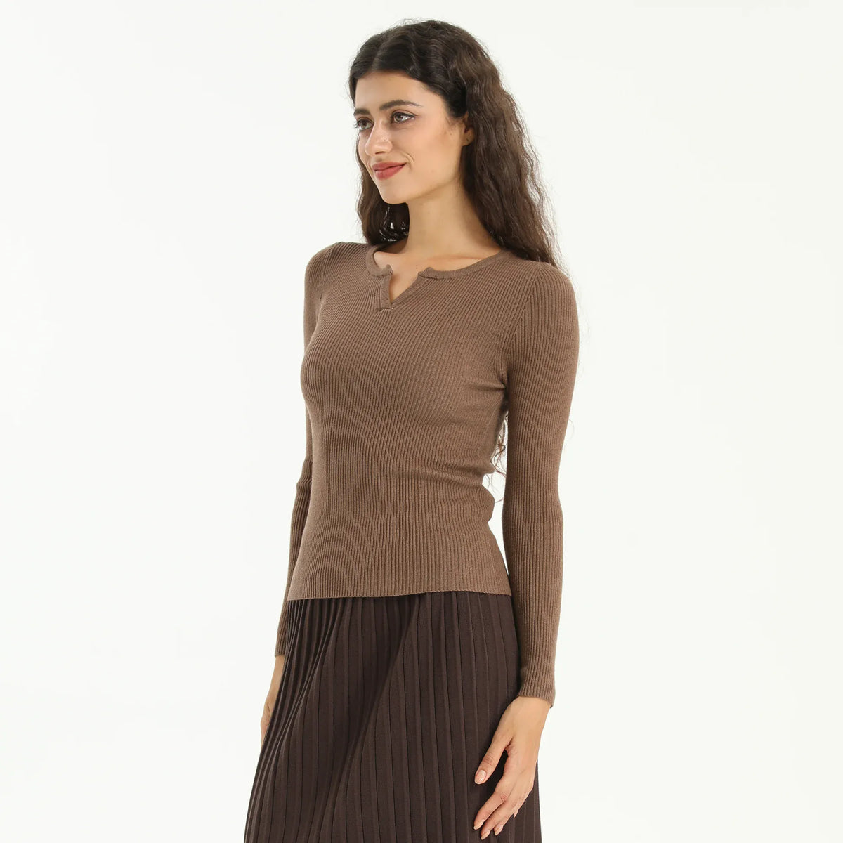 Elegant Solid Sweater for Women Image