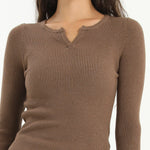 Elegant Solid Sweater for Women Image