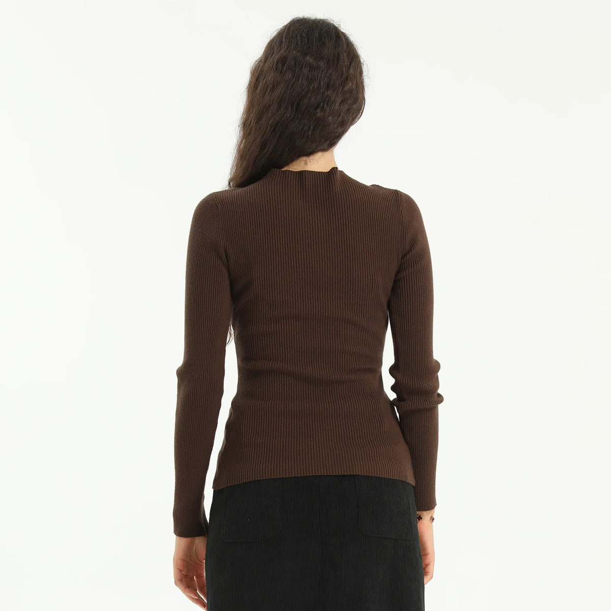 Elegant Plain Sweater for Women Image