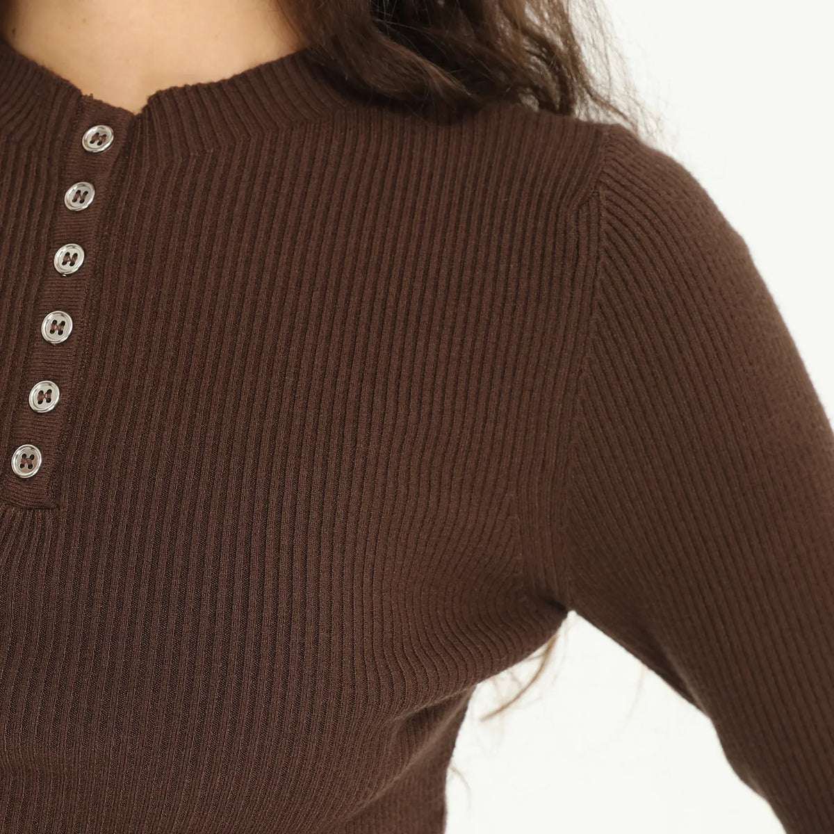 Elegant Plain Sweater for Women Image