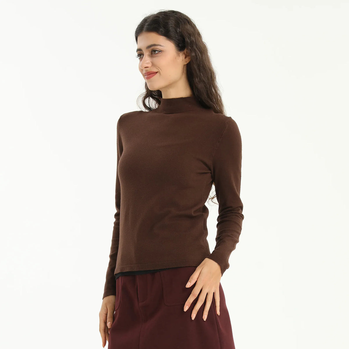 Elegant Plain Sweater for Women Image