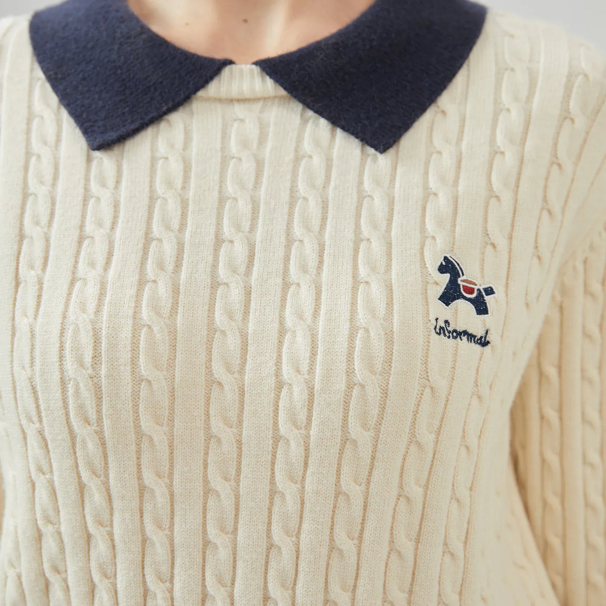 Jacquard Regular Sleeve Sweater with Collar for Women Image