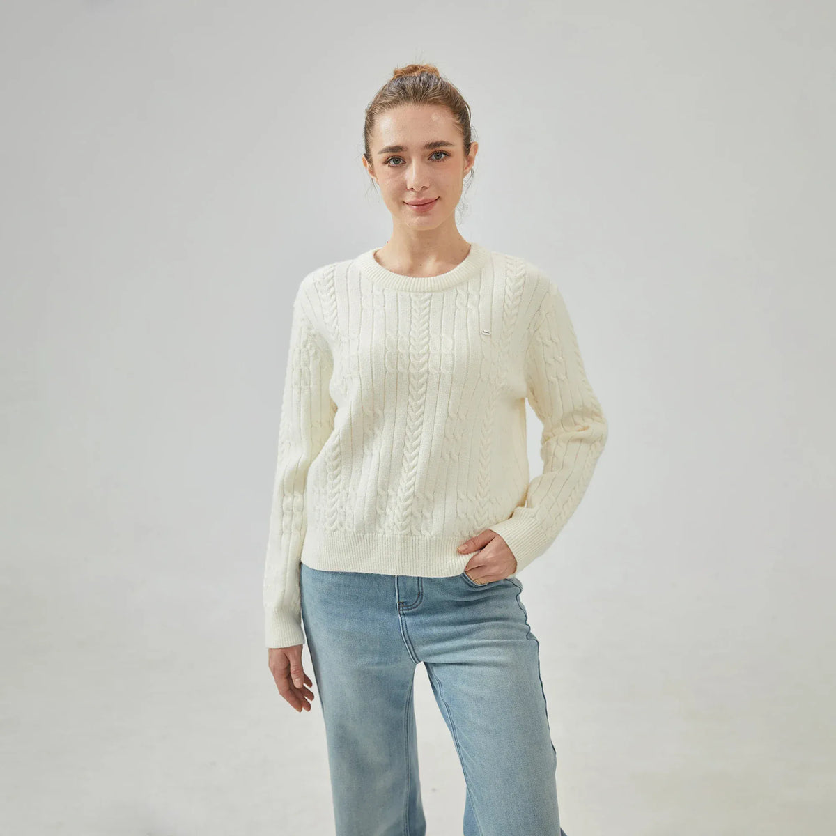 Off White Jacquard Regular Sleeve Sweater with Circular for Women Image