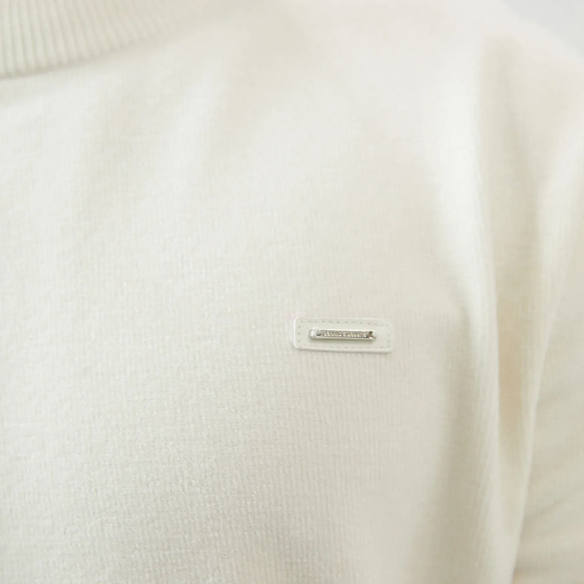 Plain Regular Sleeve Sweatshirt with Circular for Men Image