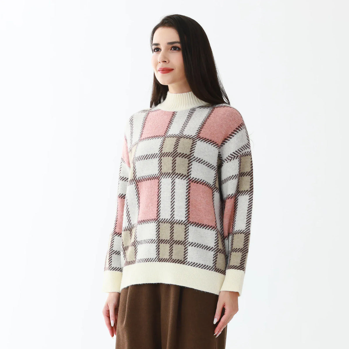 Elegant Checked Sweater for Women Image