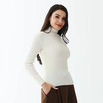 Elegant Plain Sweater for Women Image