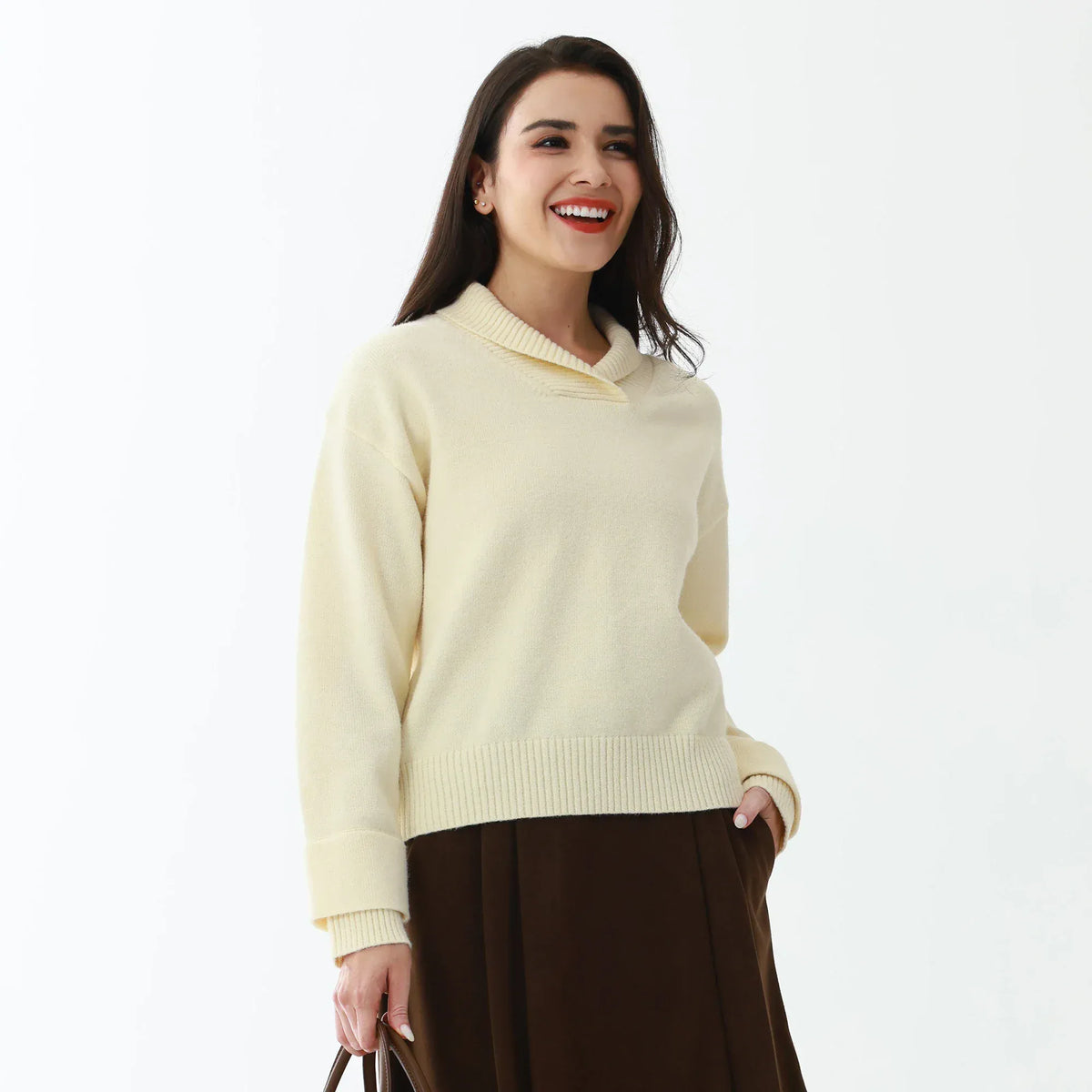 Elegant Plain Sweater for Women Image