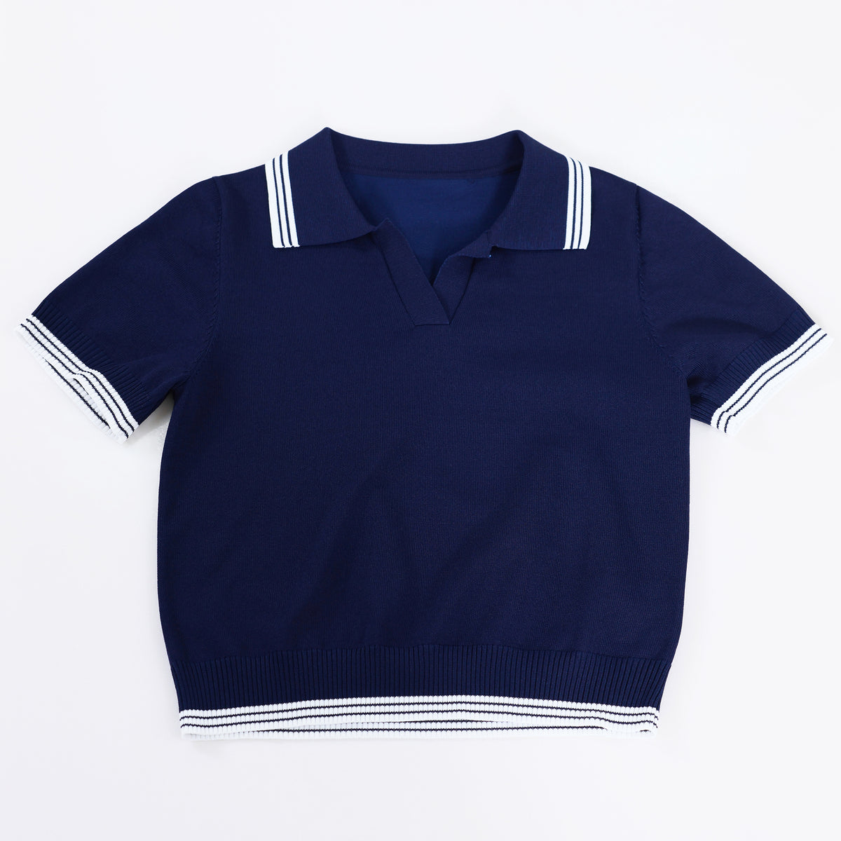 سويتر مطرز عصري للنساء