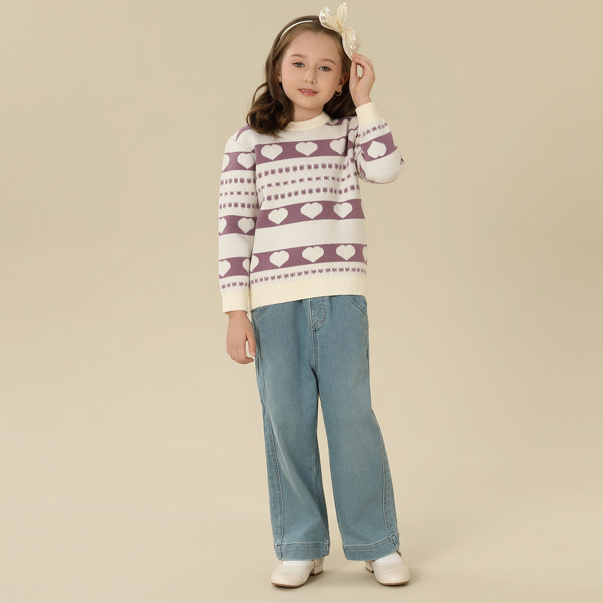 Prominent Print Sweater For Girls