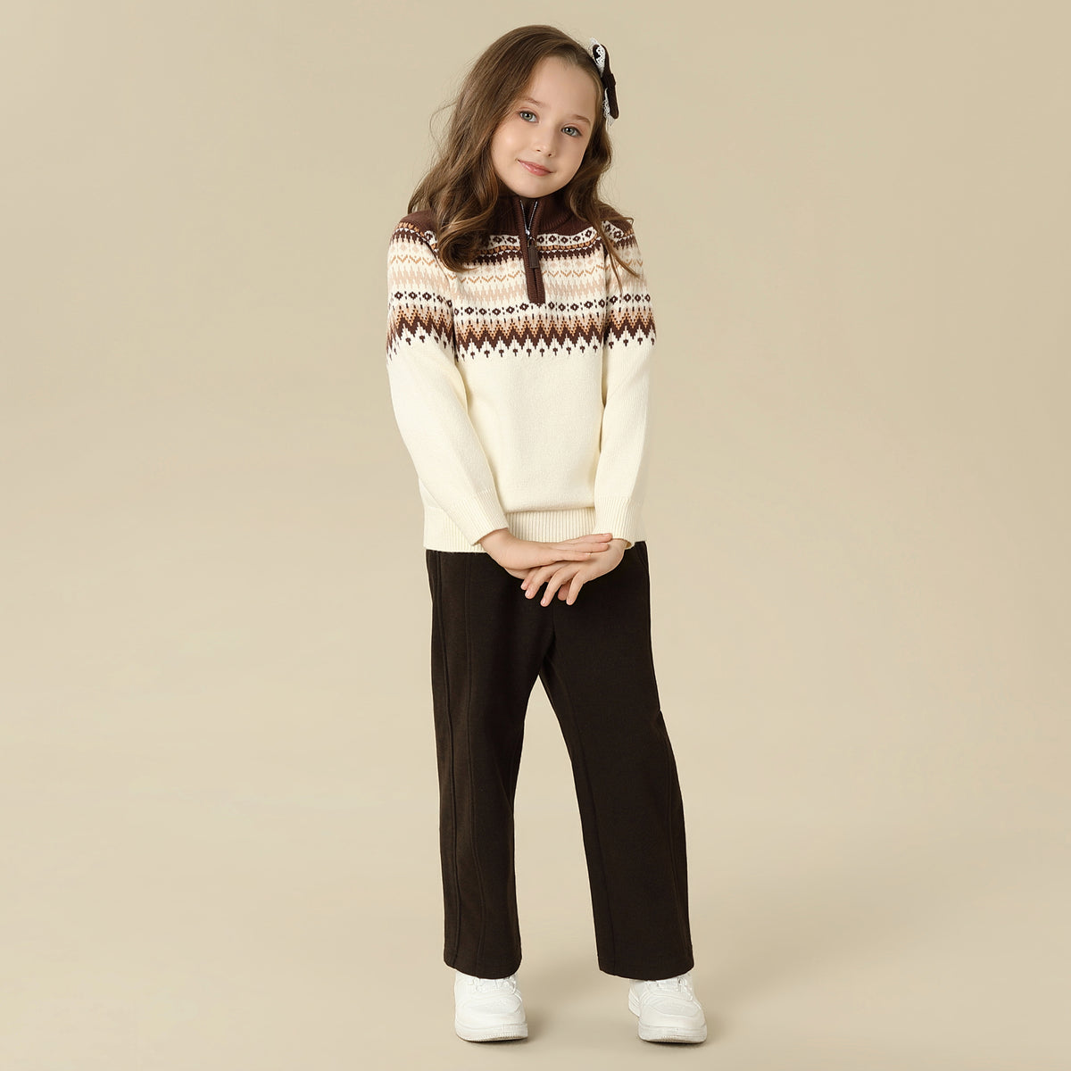 Prominent Print sweater For Girls