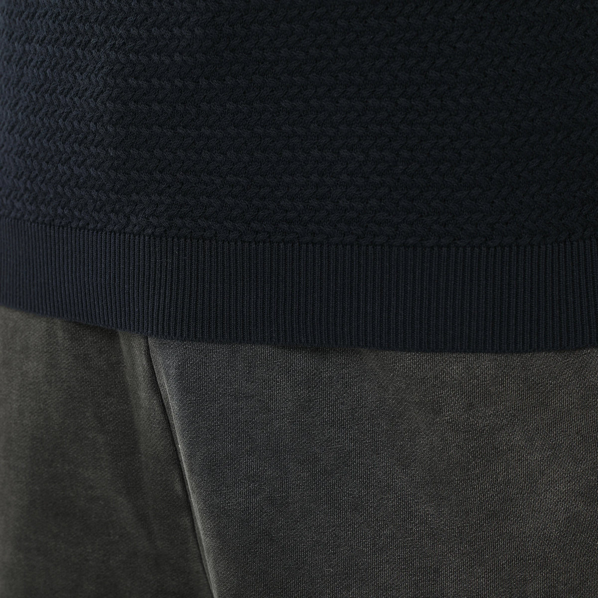 بولوشيرت جاكار للرجال