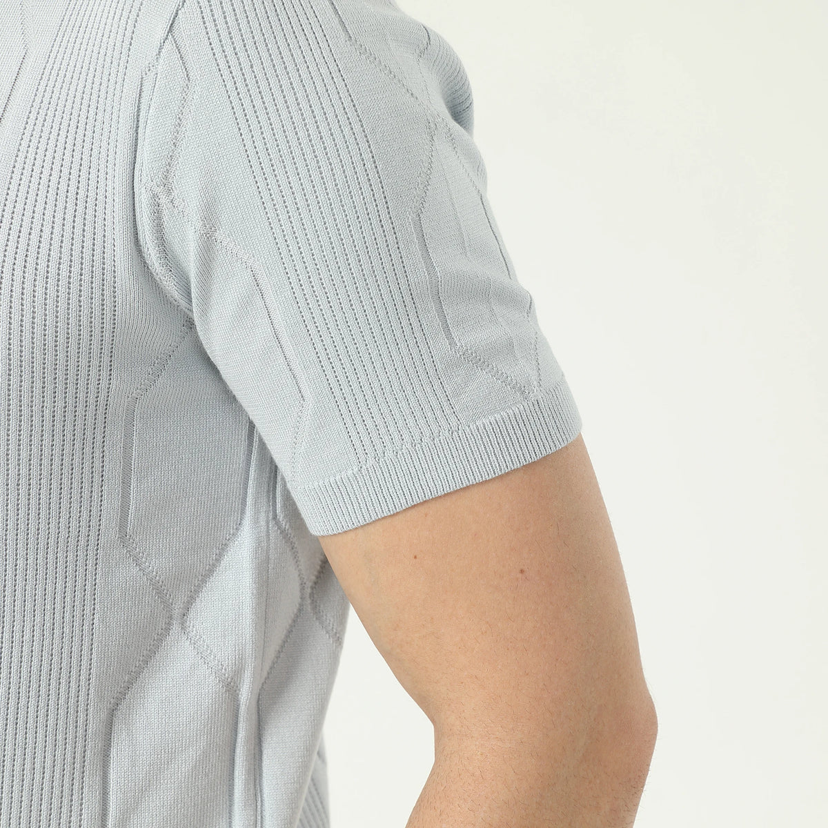 بولوشيرت جاكار للرجال