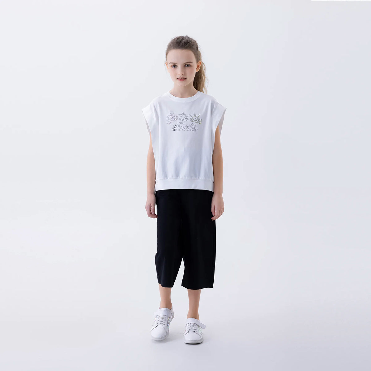 Printed Fashion T.Shirt For Girls Image