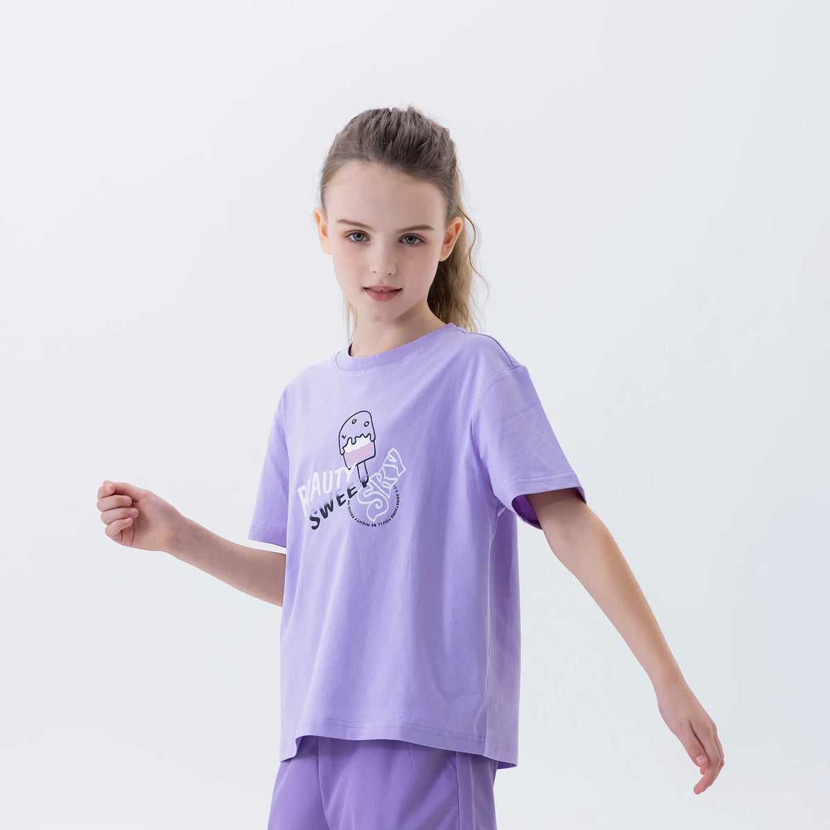 Printed Fashion T.Shirt For Girls Image