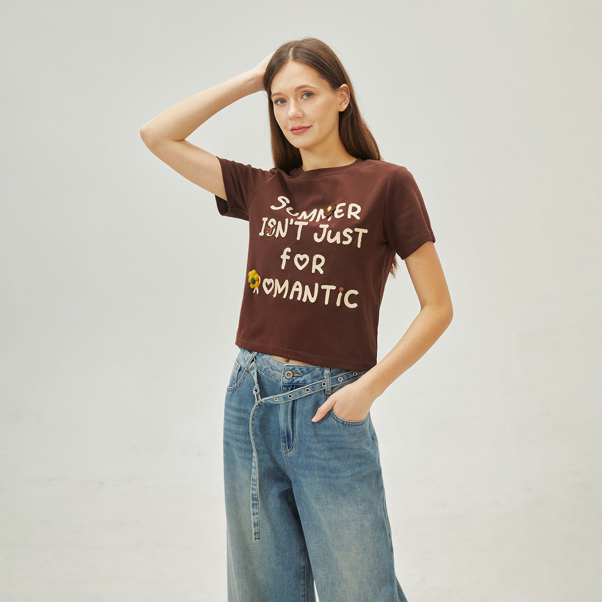 تيشيرت مطرز كاجوال للنساء