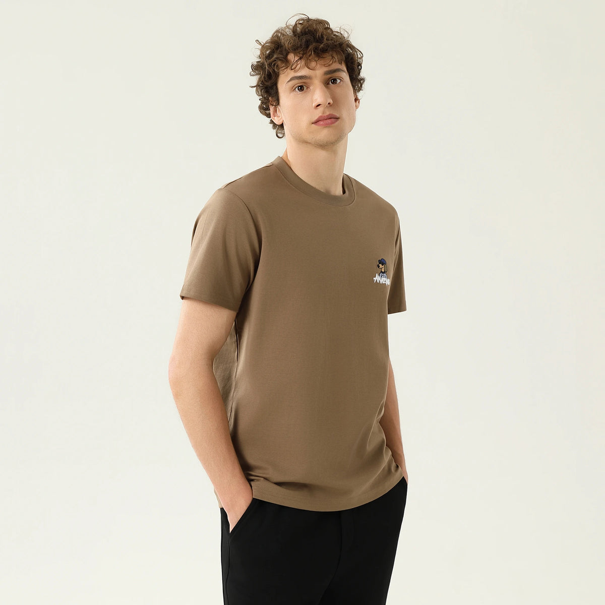 تيشيرت كاجوال عصري للرجال