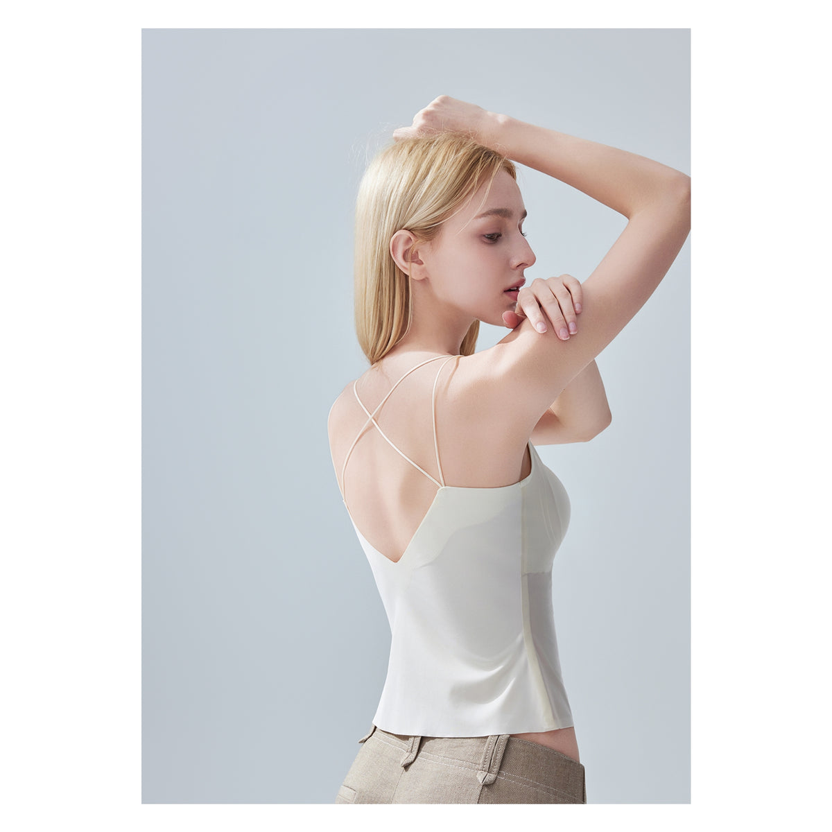 تانك توب للنساء