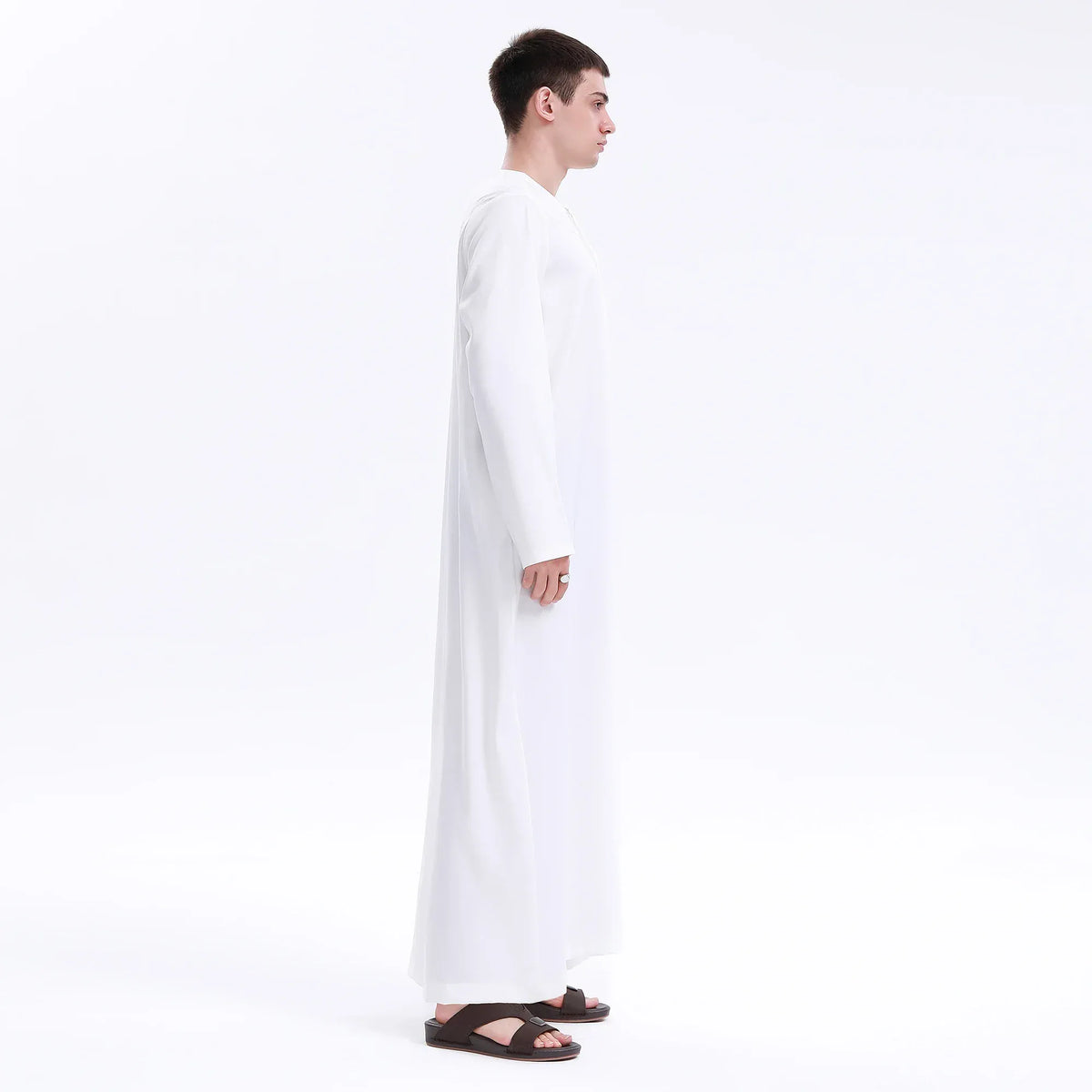 Embroidery Thoub for Men Image