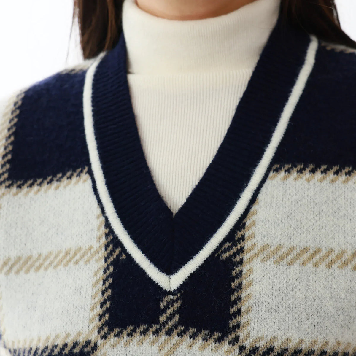 Elegant Checked Waistcoat for Women Image