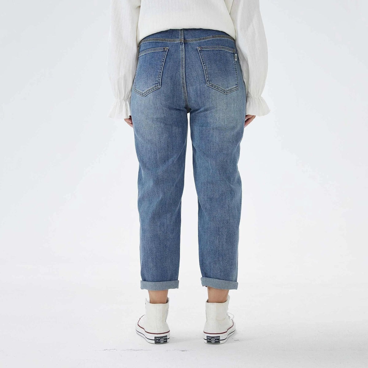 بنطال جينز بخصر مطاطى وزر إغلاق للنساء