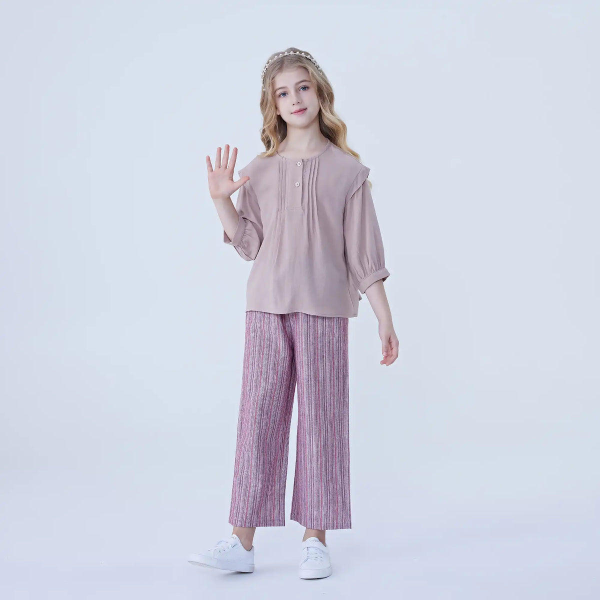 Plain Linen Blouse For Girls Image