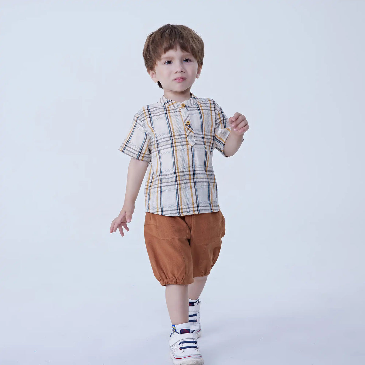 Ankle-Tied Linen Shorts For Baby Boy Image