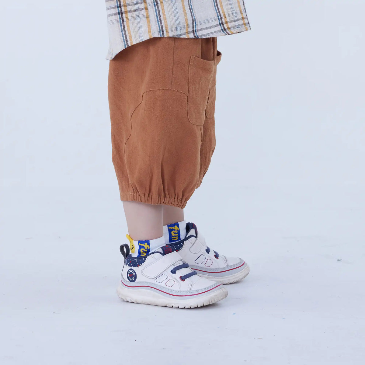 Ankle-Tied Linen Shorts For Baby Boy Image