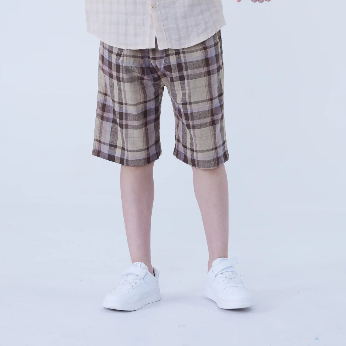 Coffee Baggy Linen Shorts For Boys Image