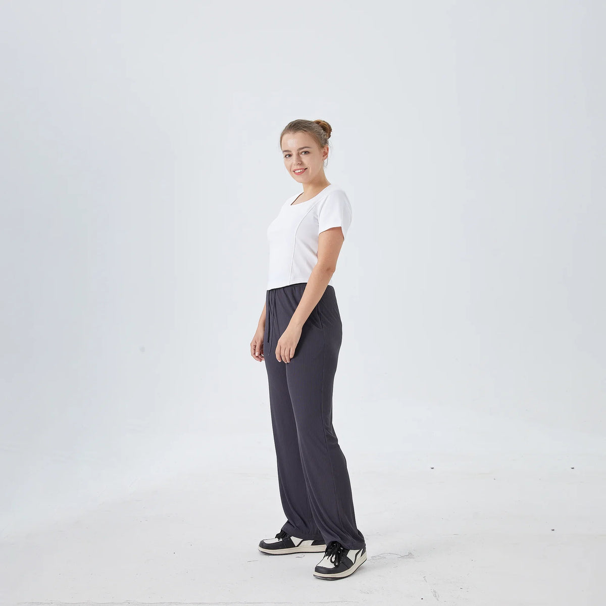 Wide-Leg Street Look Pants For Women Image