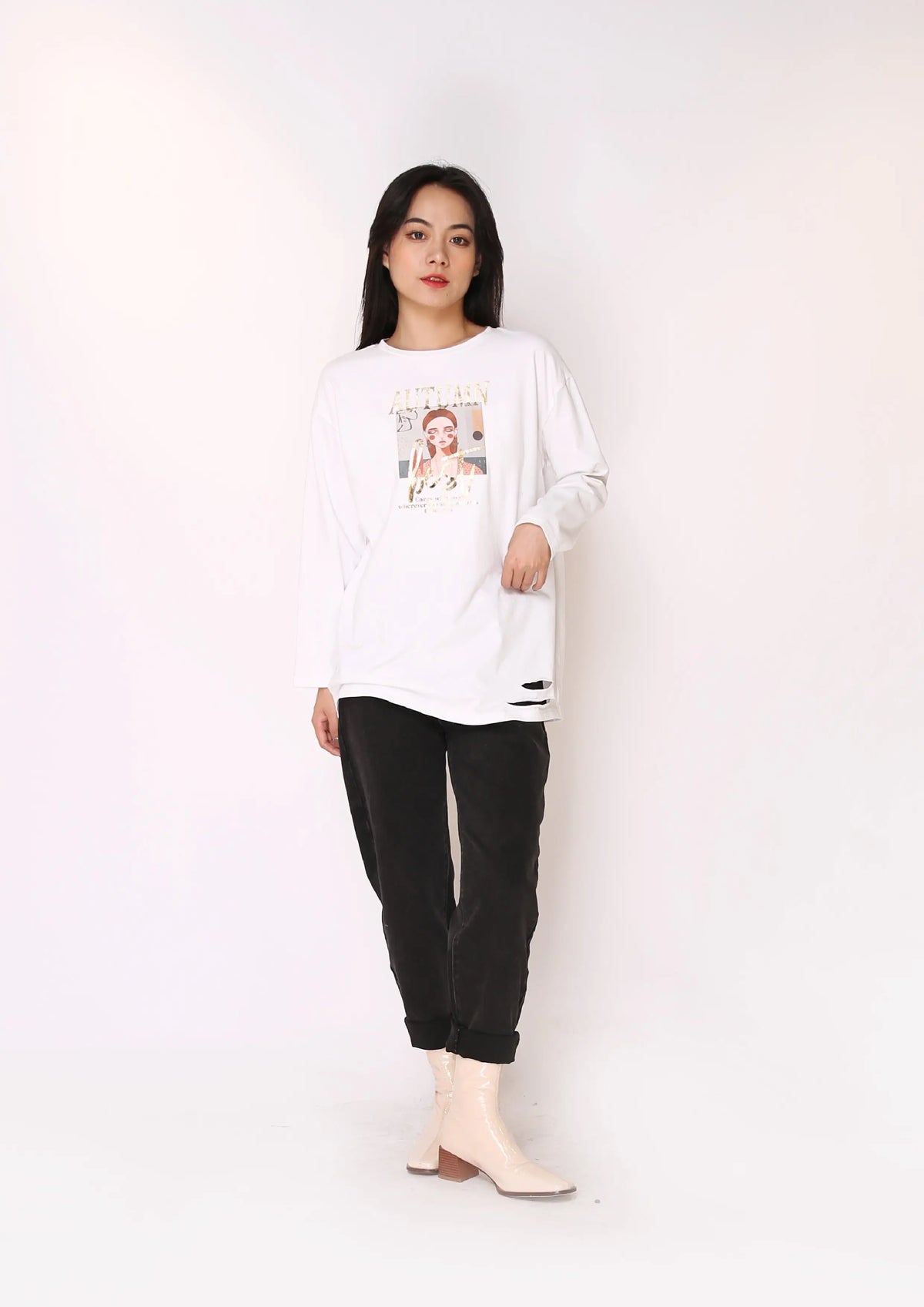 FASHION T.SHIRT FOR WOMEN S White Image