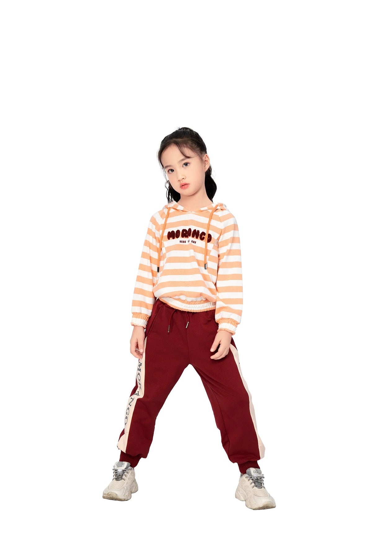 sports pullover for girls image