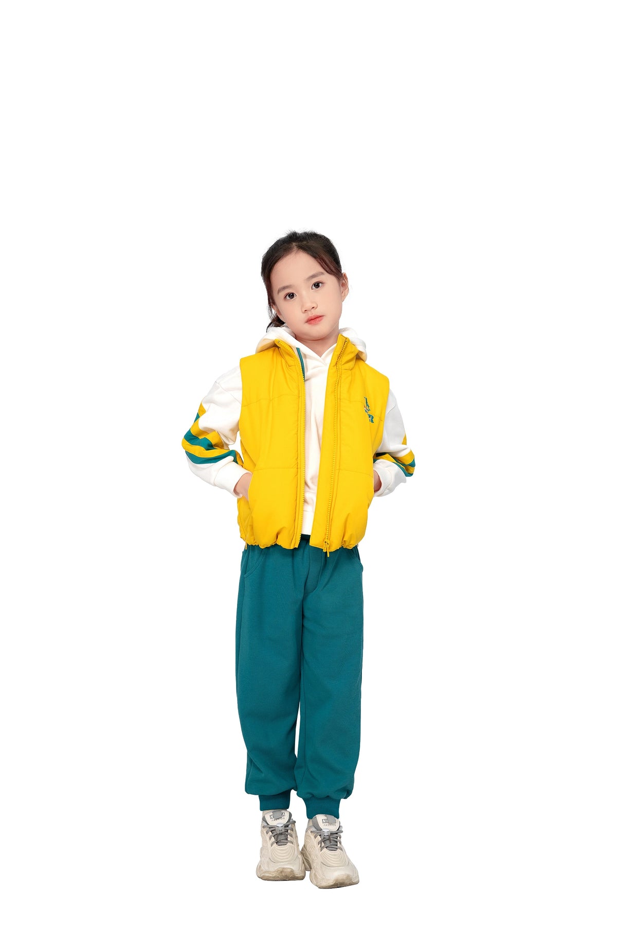 sports waistcoat for girls image