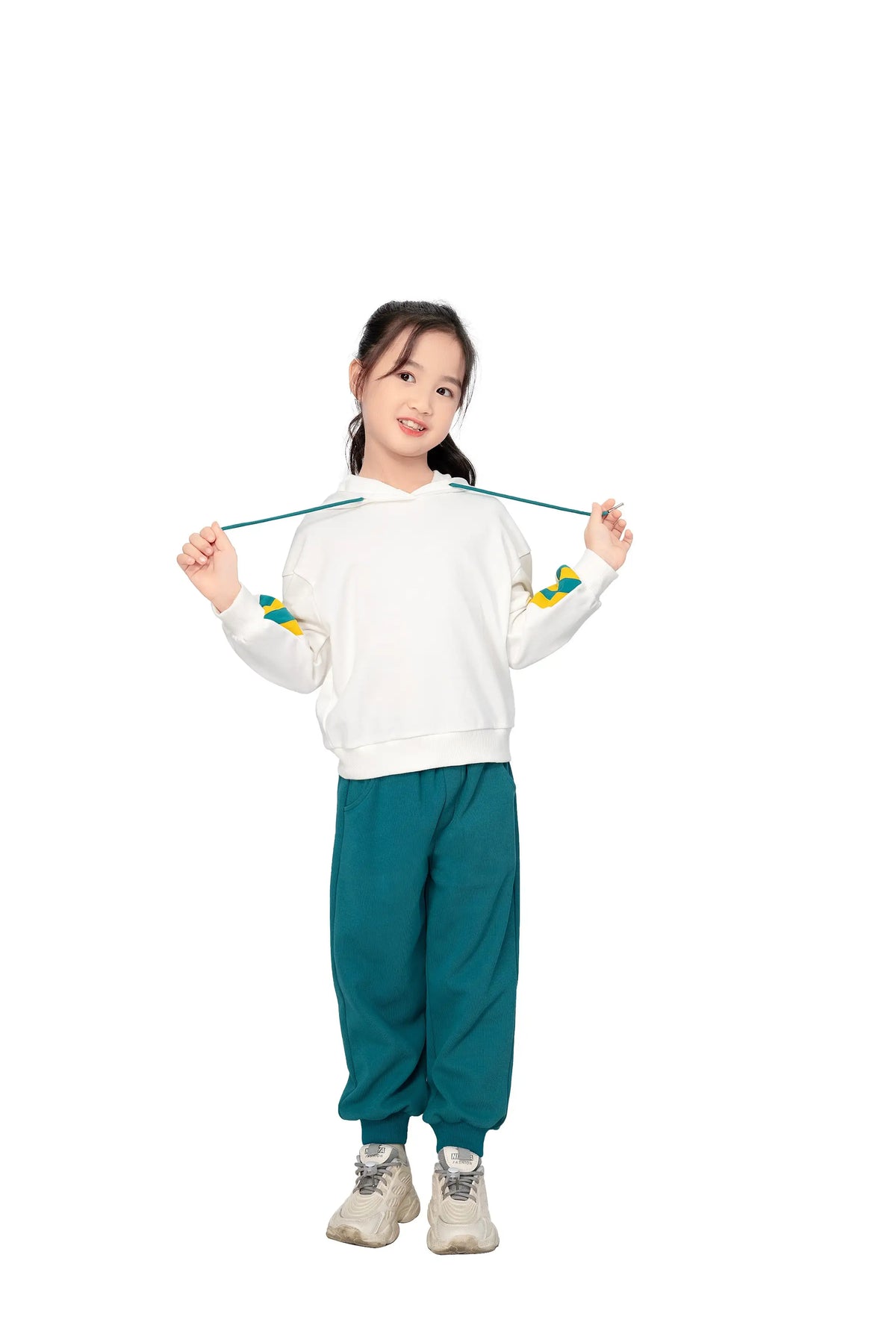 SPORTS PULLOVER FOR GIRLS 100|3Y White Image