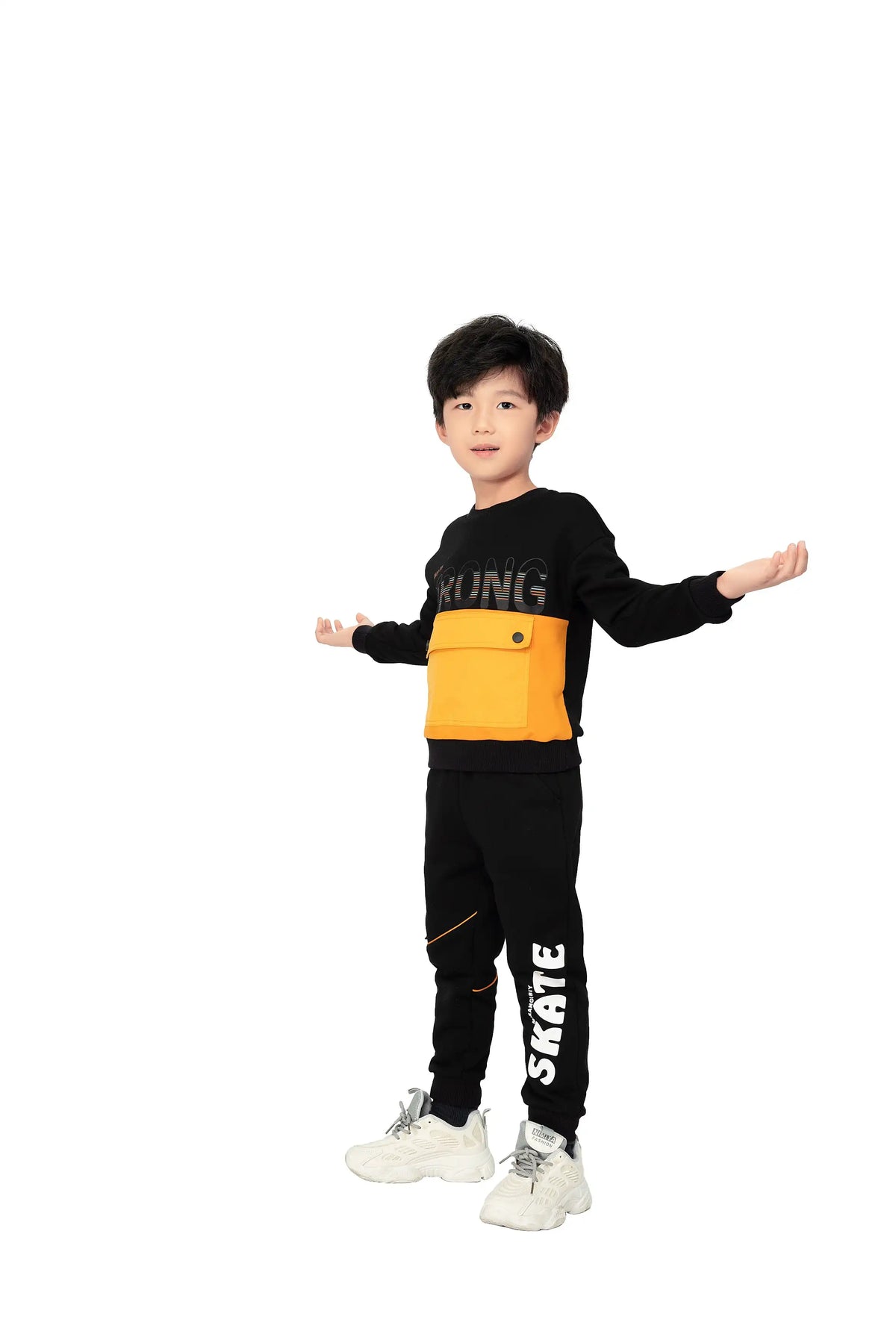 SPORTS PULLOVER FOR BOYS 100|3Y Black Image