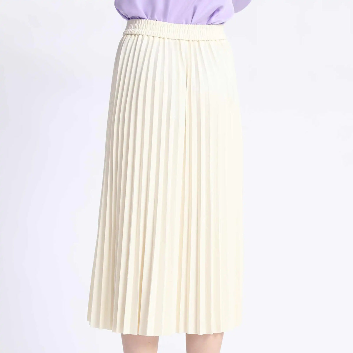 breaks fashion skirt for women image