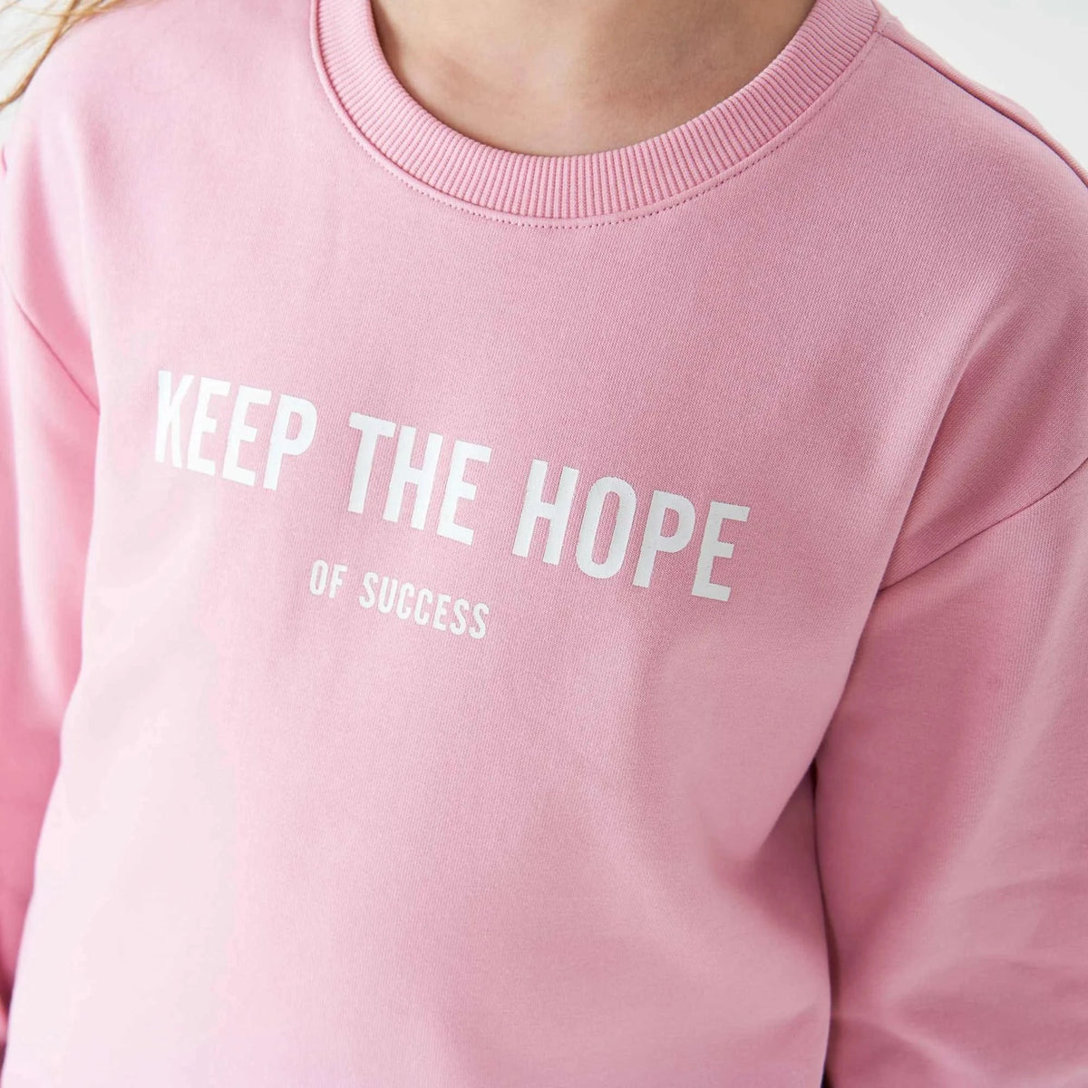 هودي بطبعات للبنات