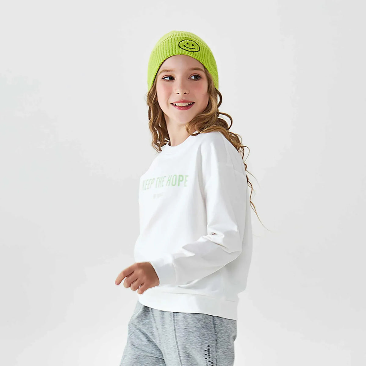 هودي بطبعات للبنات